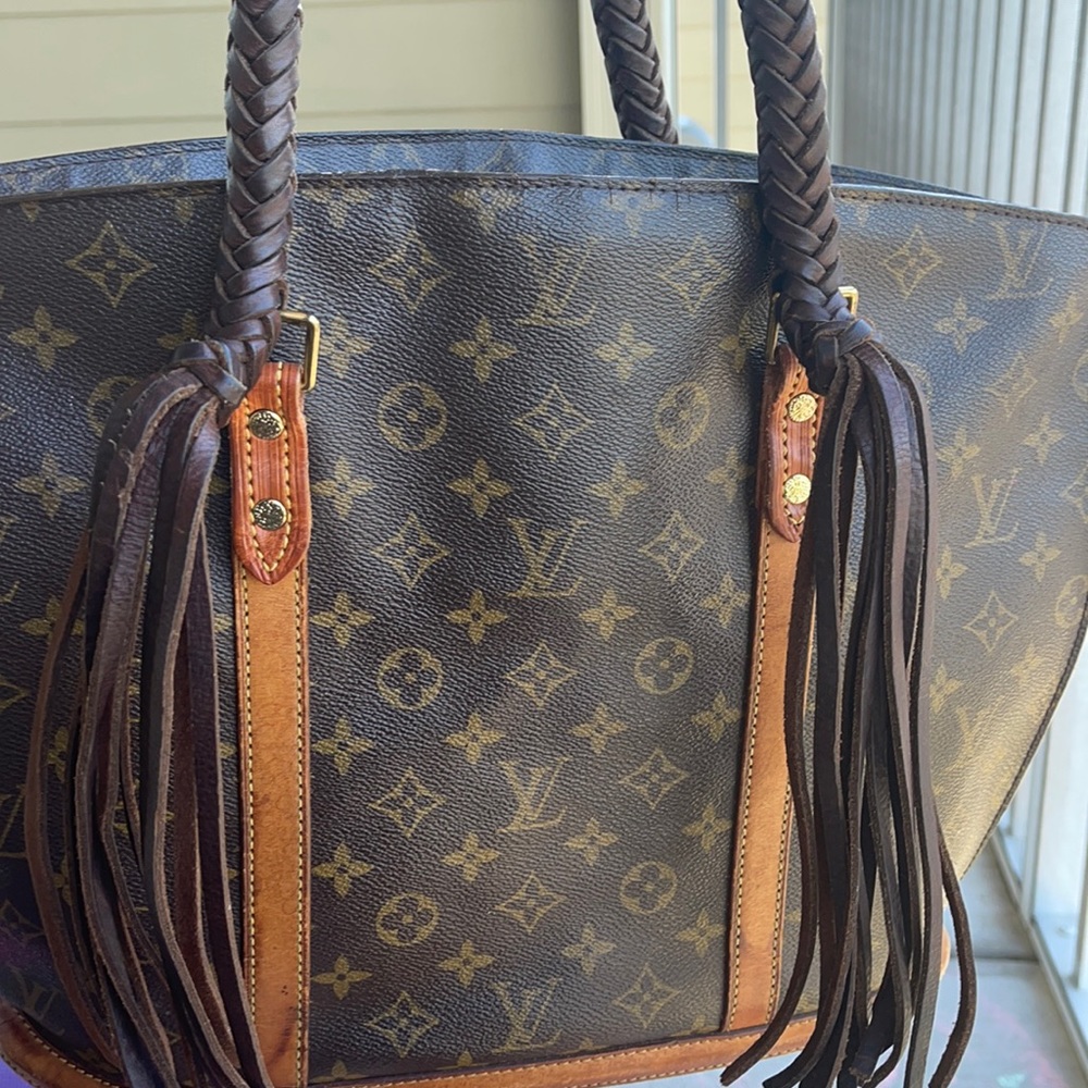 Purchased from vintage boho bags .